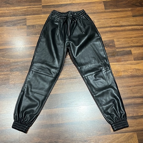 Zara black joggers faux leather. Size XS. Very trendy. !! Super sexy jogger. - Picture 2 of 9